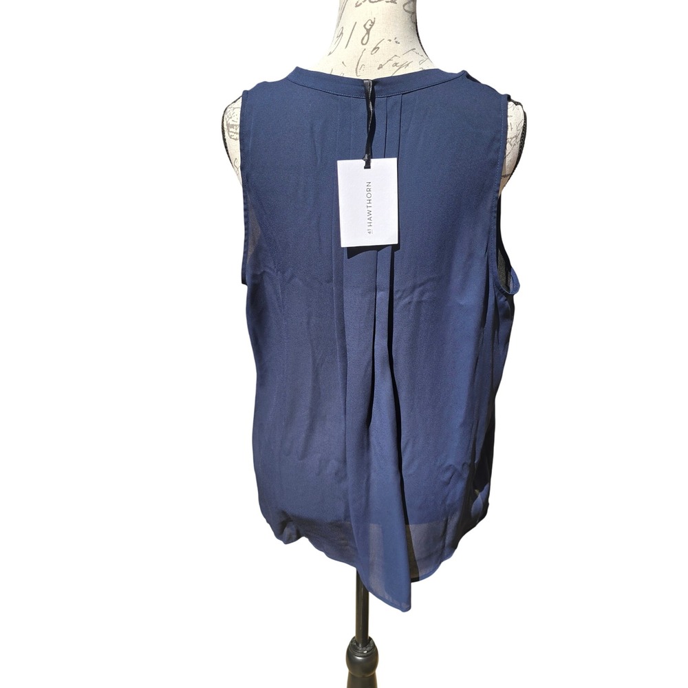 41 Hawthorn -1638 NWT Breyson Pleated Detail Navy Blue Sleeveless Blouse Top L - Picture 5 of 9